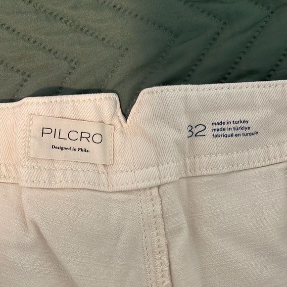 The Kit High-Rise Utility Shorts by Pilcro - Picture 5 of 6